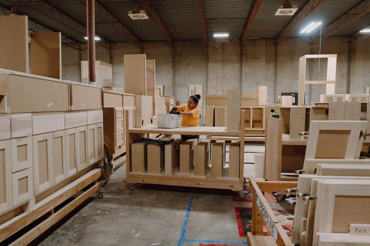 Tulsa Locally Made Cabinets - Tulsa Cabinets | Ultimate Cabinets | Tulsa, OK Locally Made Cabinets in Tulsa